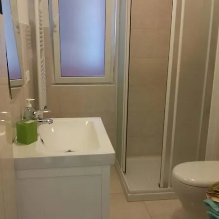 Monolocale Con Giardino 100mt/mare Feriehus *
